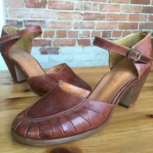 Vintage Leather Heeled Sandal
